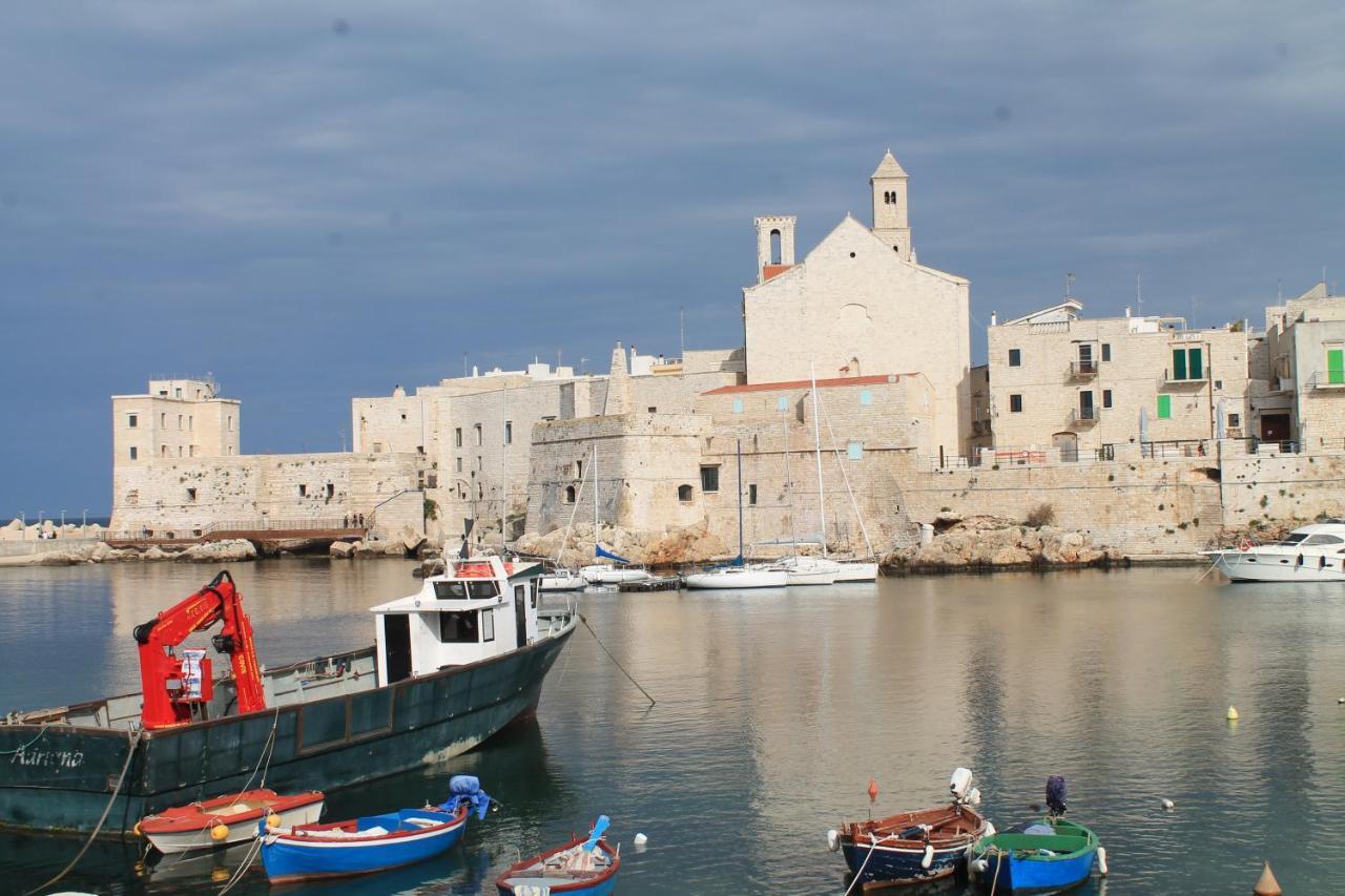 Giovinazzo Historic Apulia Old Town Stone House With Private Patio Apartment Exterior photo